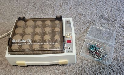 Vintage hot electric curlers