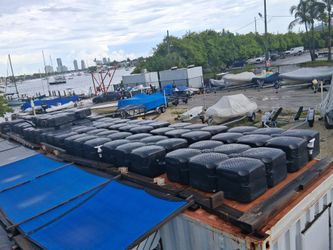 JetCube ~  floating dock cubes