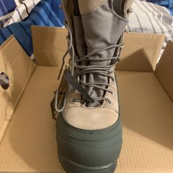 Military Boots Size 8