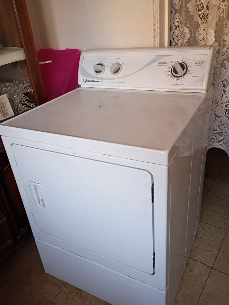Electric dryer