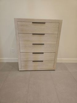 4 Piece Bedroom Set