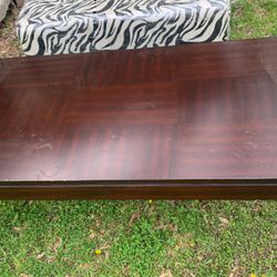 Coffe Table 48 X 32