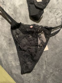 Victorias Secret Thongs 