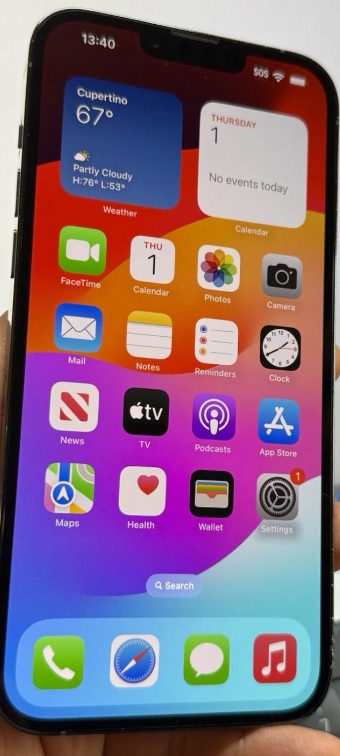 iPhone 13 Pro Max Unlocked 256 GB Sierra Blue (Cracked Back)