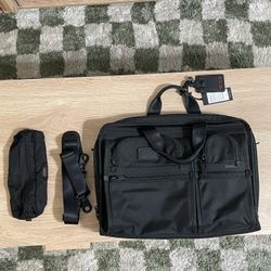 Tumi Laptop Brief Case Bag (Authentic)