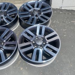 Set Of 4 Wheels Toyota 4Runner 20” Oem 2020