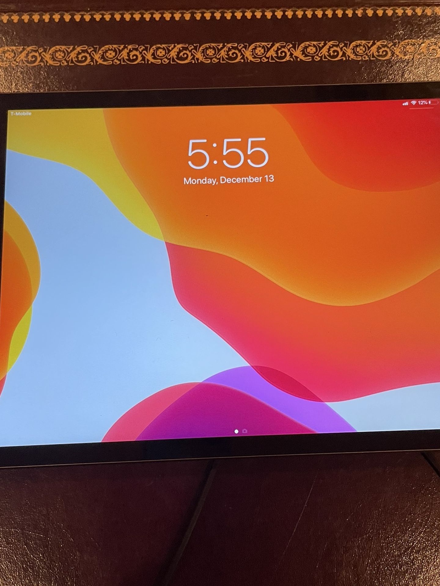 iPad 7th Gen 32GB Plus Cellular