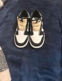 Nike panda dunks