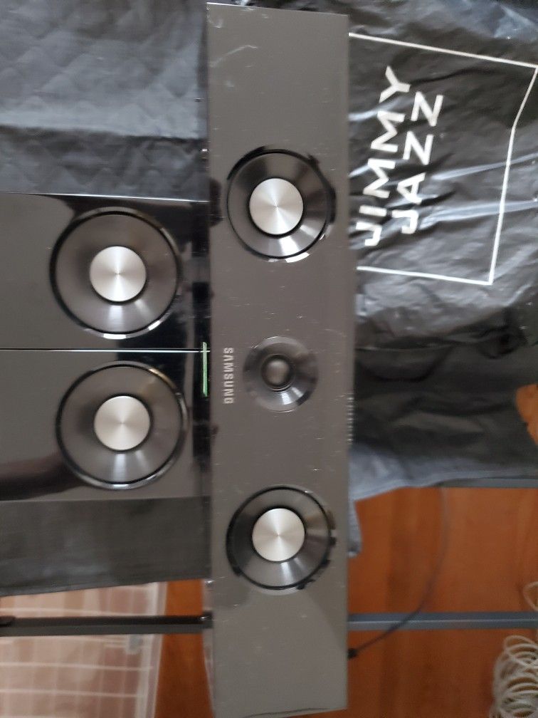 Samsung Surrond Sound System