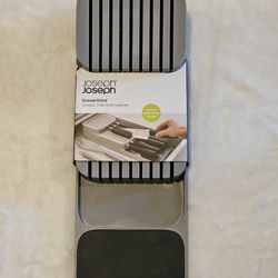 Joseph Knife Organizer 