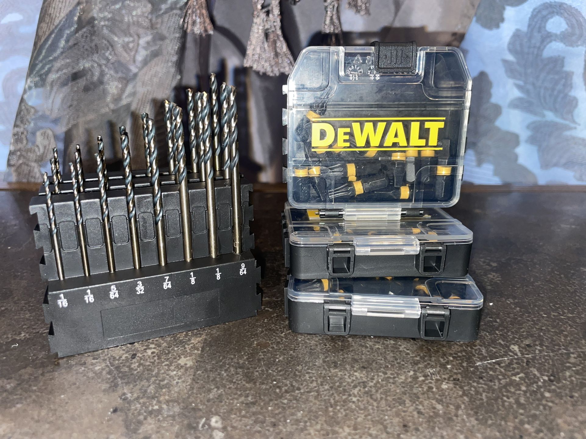 Dewalt