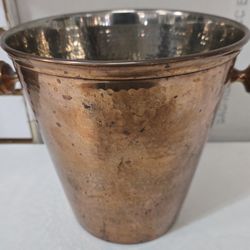 Copper Hammered Ice Bucket. 7" H. PLEASE READ DESCRIPTION 