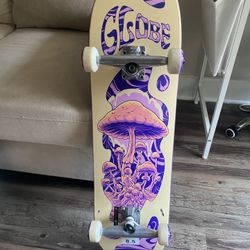 Globe Skateboard 
