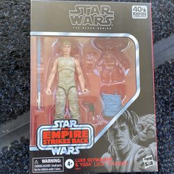 Star Wars figurine