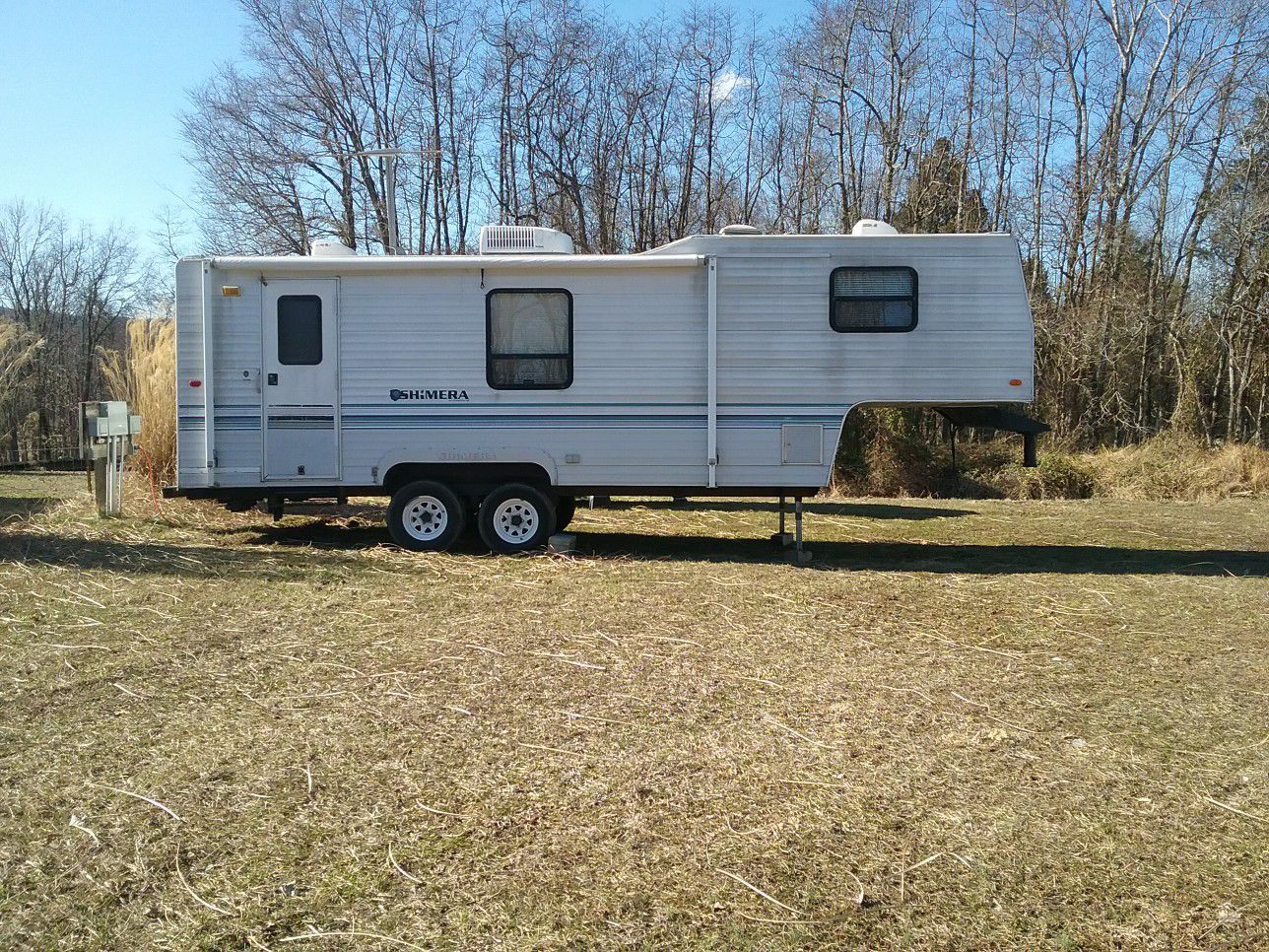 Photo 5th wheel Camper in Great Condition!