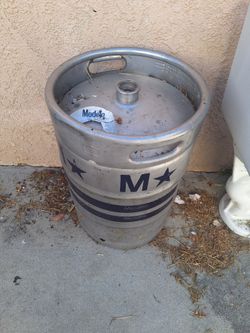 Beer keg