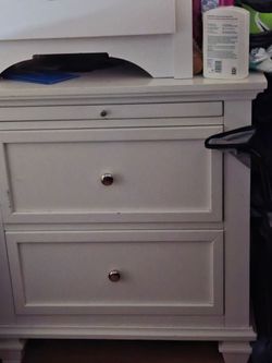 3 pcs  dressers