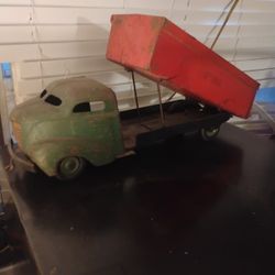 1(contact info removed)s Pressed Steel Toy Dup Truck