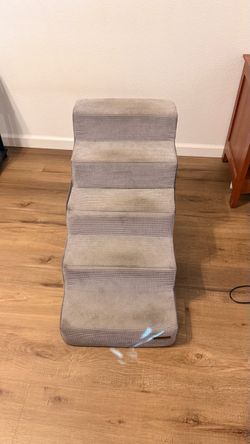 Pet Stairs / Dog Steps – $15