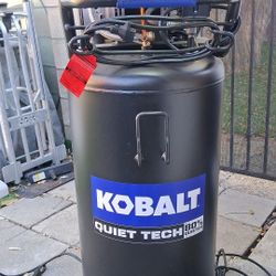 KOBALT

QUIET TECH 26-Gallon Portable Electric 150 PSI Vertical Air Compressor