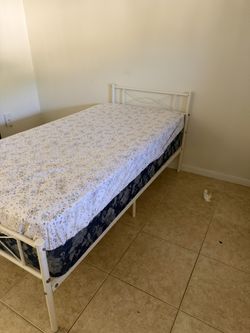 Twin Bed With Box And Mattress