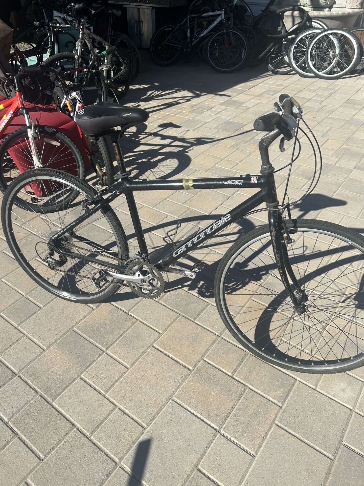 Cannondale hybrid city bike road bike 26 inch rims