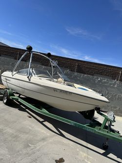 2001 Stingray LS190 19’ Boat 