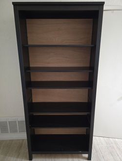 Ikea Hemnes Bookshelf