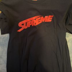 Supreme Tee 🖤