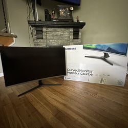 Samsung 32” Curved Computer Monitor 