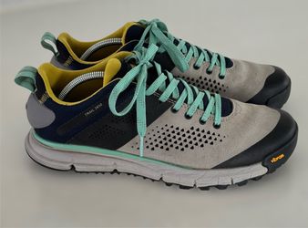 Danner Trail 2650 Womens Low Top Hiking Shoes Gray Blue Spectra Yellow Size 10