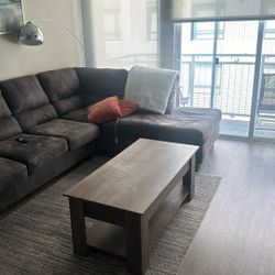 Selling Coffee Table. Need Gone By 9/27!!