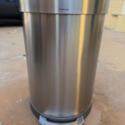 Simplehuman 60L Kitchen Step Trash Can