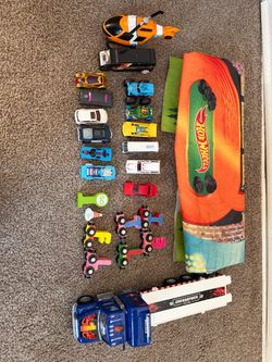 Mixed Lot with Track and Cars