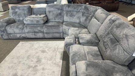Olivia 🎉 brand new/ modern/luxury 🌼 teddy plush 3 power reclining sectional