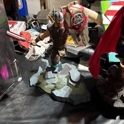 Thor And Joker Statues 