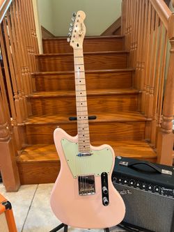 Squier Paranormal Telecaster (Mint/Upgrade Seymour Duncan) w/ Fender Champion Effects Amp