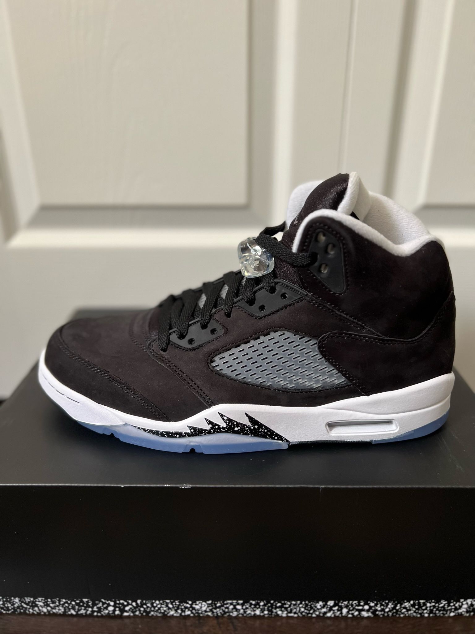 Air Jordan Retro Black/ cool grey white Mens Size 11 Women's