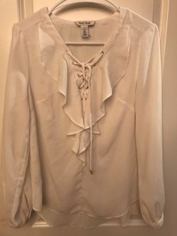 Women’s blouse/ White House black market