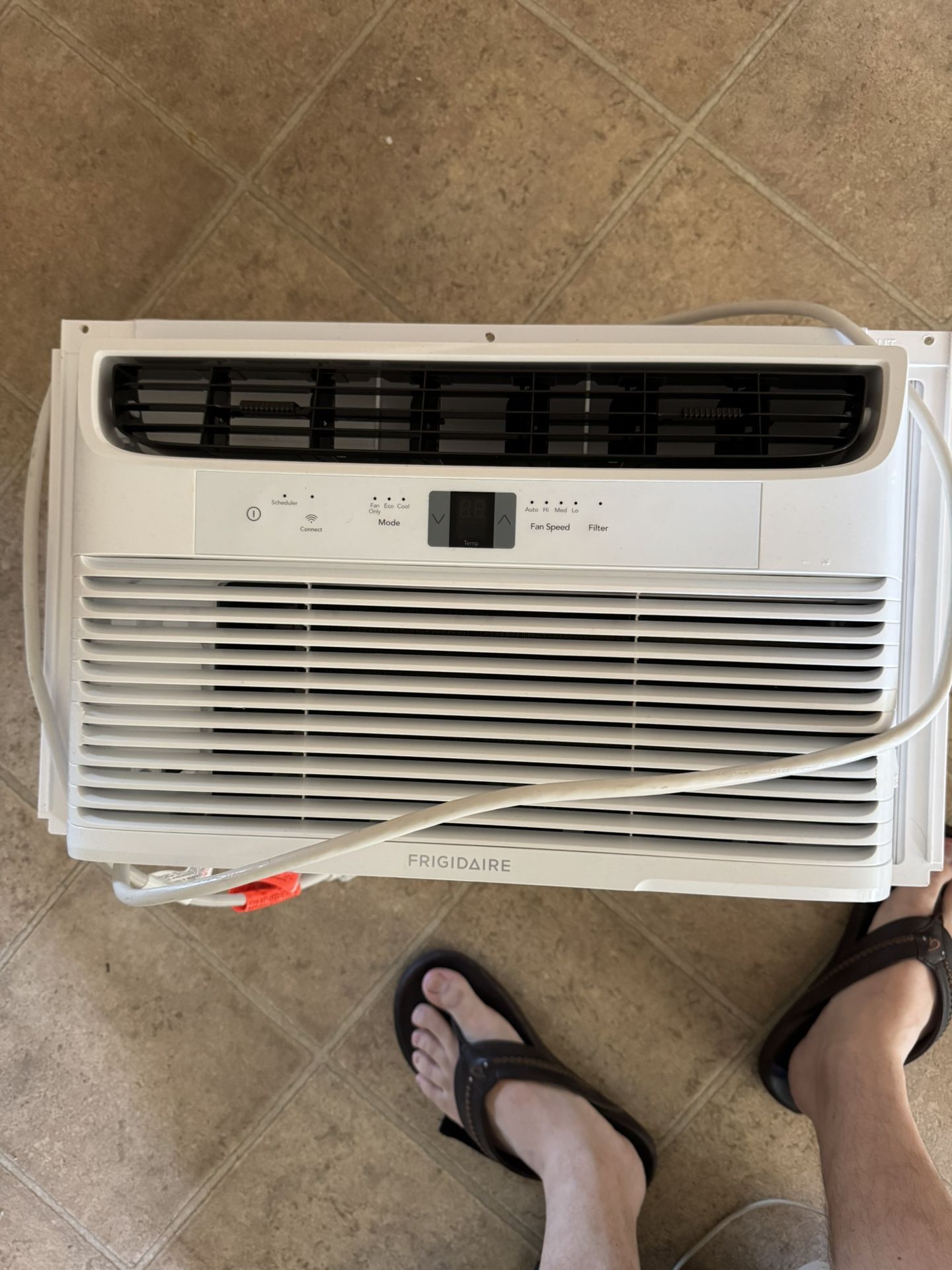 Fridgidaire AC Mounted.