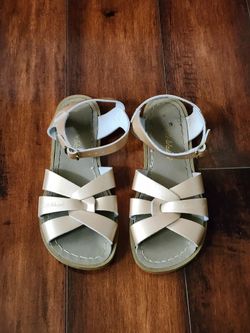 Hoyt Salt-Water Sandals Leather Strappy Sandals Size 3 Nude