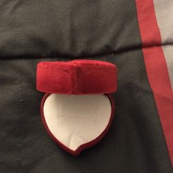 Red Velvet Heart ❤️ Ring Case 