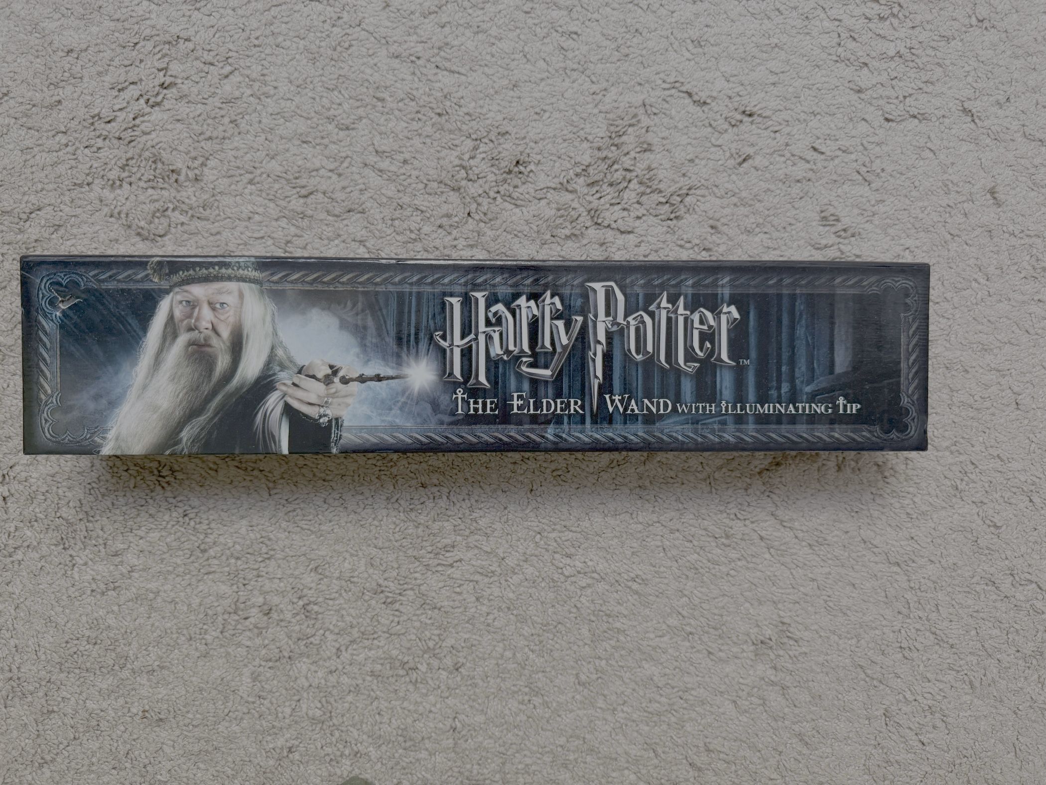 The Noble Collection Harry Potter Illuminating Wand