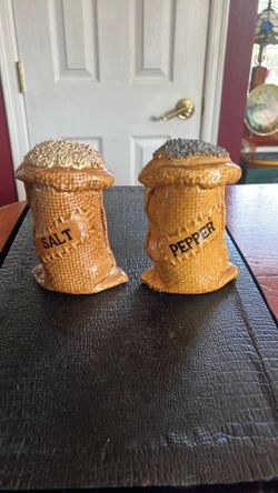 Burlap Grain Sack Salt And Pepper Shakers 