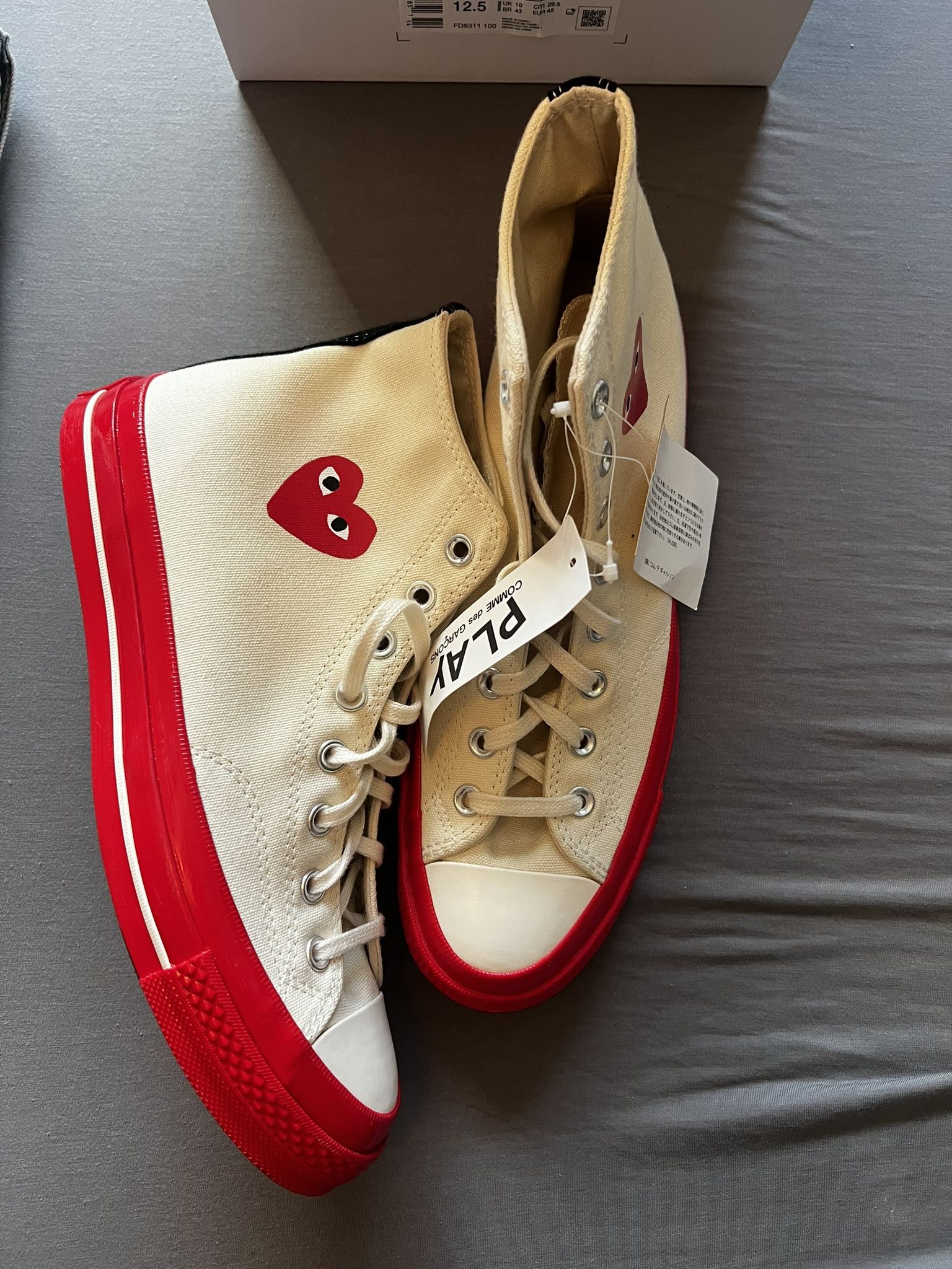 Converse CDG Size 9
