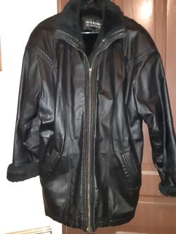 HURRY NOW WILSONS THE LEATHER EXPERTS FUR JACKET SIZE LARGE