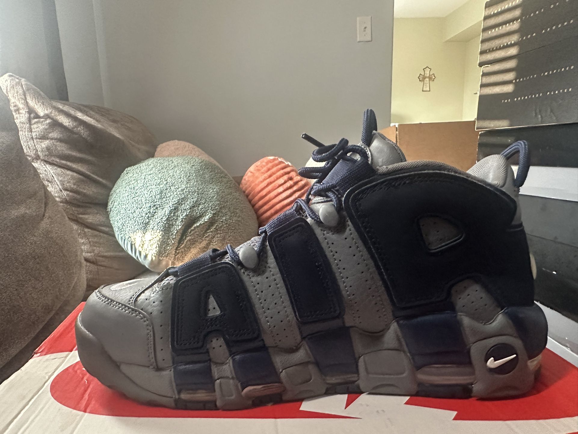 Nike Air Uptempo 🚨Price negotiable!!! Let’s make a deal🚨