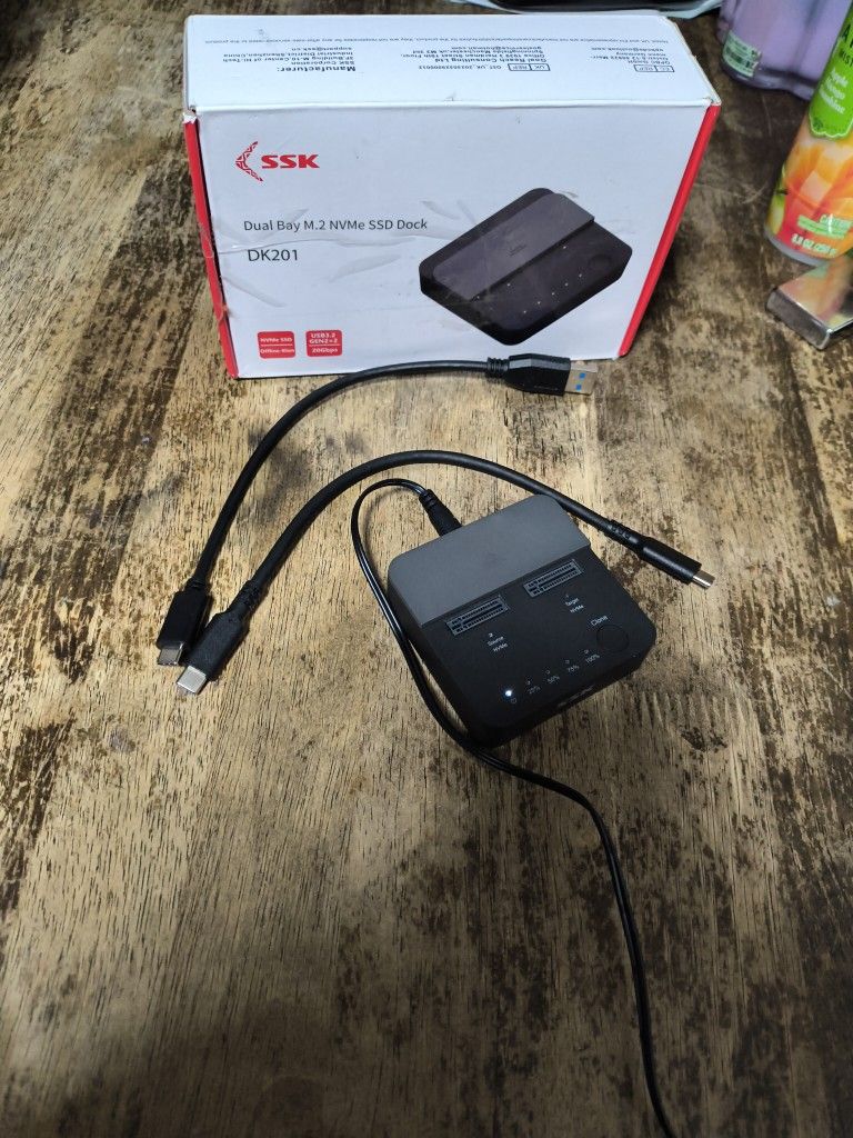 SSK NVMe SSD Cloner M.2 Duplicator Dual Bay