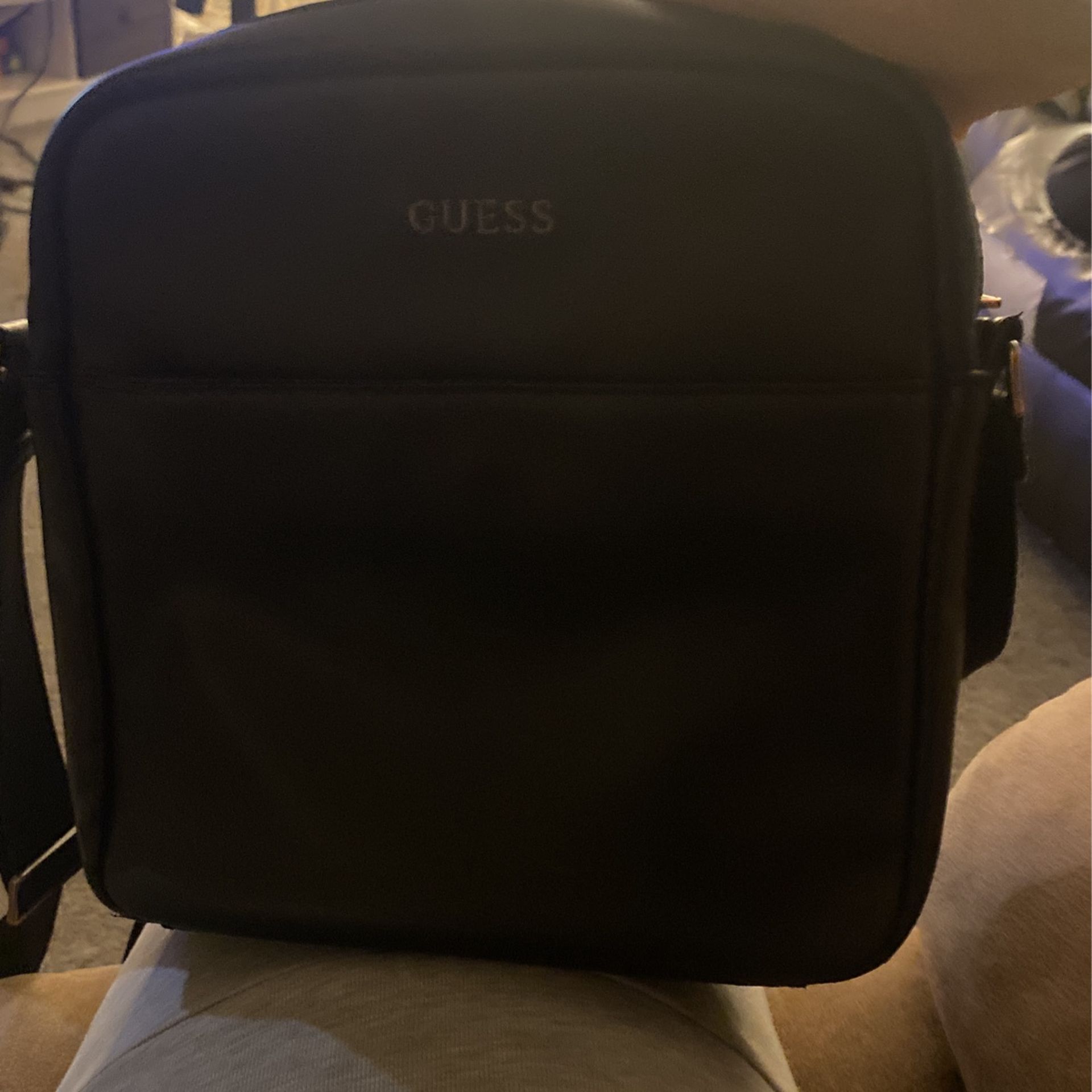 Guess Bag Black And Perfect Fit