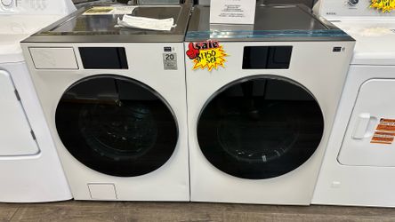 Samsung Washer & Gas Dryer Read Description